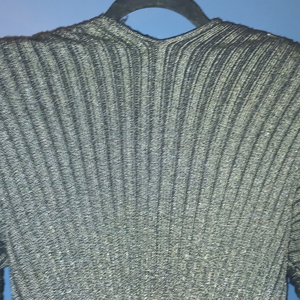 Vintage 90's Elegant Metallic V-Neck Sweater with Bold Accents - Picture 12 of 14